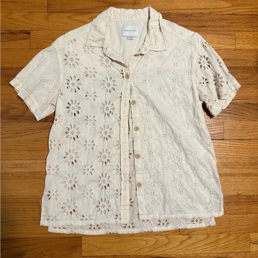American Eagle Outfitters Unisex Cream Eyelet Button Down Shirt